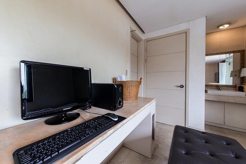 Tara Hotel Seoel Kamer foto
